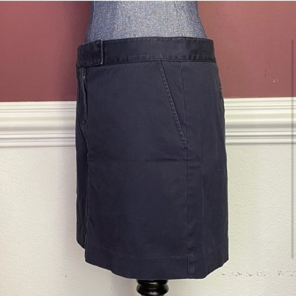 NWT J. Crew navy blue mini skirt with pockets - Picture 3 of 4